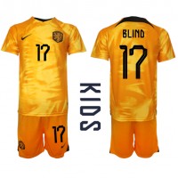 Nederland Daley Blind #17 Fotballklær Hjemmedraktsett Barn VM 2022 Kortermet (+ korte bukser)